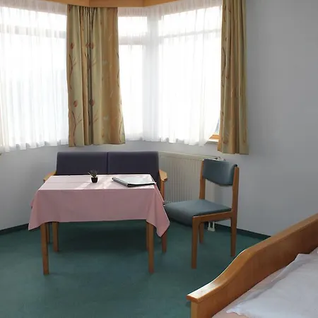 Hotel Garni Vogelsang 3*